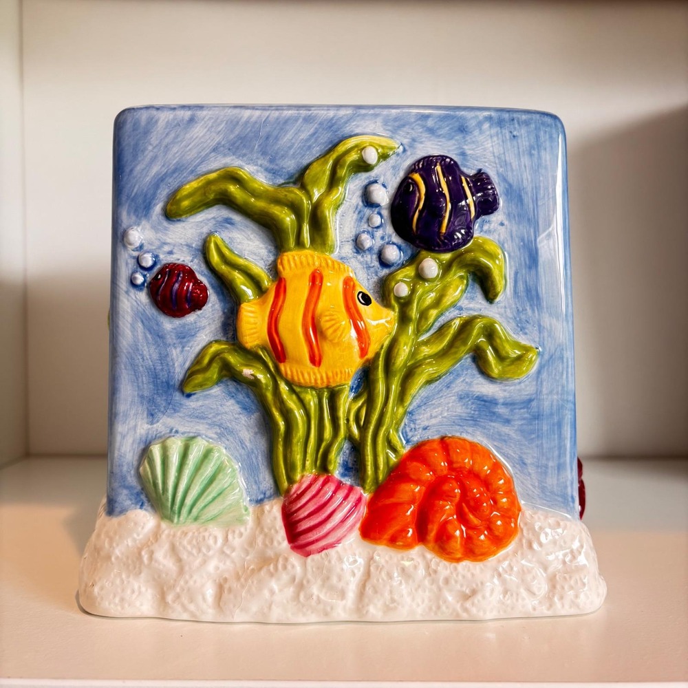 Vintage 3D Ceramic Seaside Cube Tissue Box Cover Seahorse Shells Tropical Fish - Picture 3 of 7